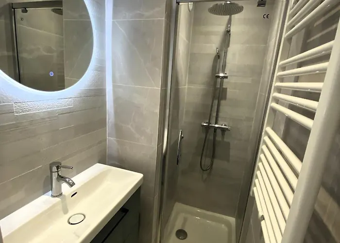 Santa Lucia - Appt 4 Pers Avec Exterieur 2 Mn Saint-Raphaël