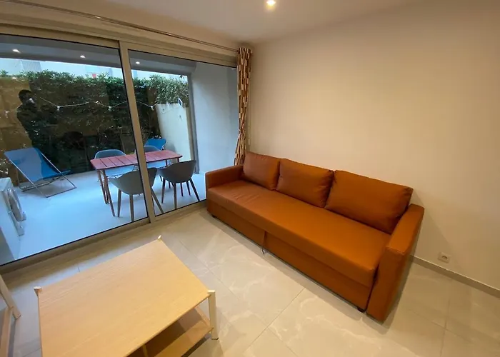 Santa Lucia - Appt 4 Pers Avec Exterieur 2 Mn Appartement Saint-Raphaël