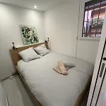 T2 Climatise Avec Terrasse, Port Santa Lucia A 2 Min Сен-Рафаель