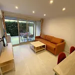 T2 Climatise Avec Terrasse, Port Santa Lucia A 2 Min Апартаменти Сен-Рафаель