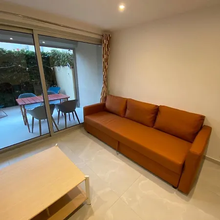 T2 Climatise Terrasse Port Santa Lucia 2 Min Apartment Saint-Raphael (Var)