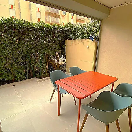 T2 Climatise Terrasse Port Santa Lucia 2 Min * Saint-Raphaël