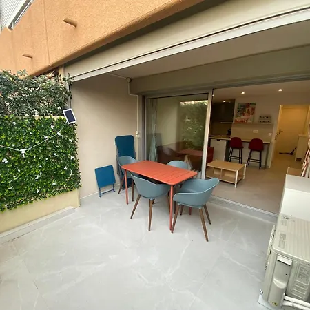 T2 Climatise Avec Terrasse, Port Santa Lucia A 2 Min * Saint-Raphaël