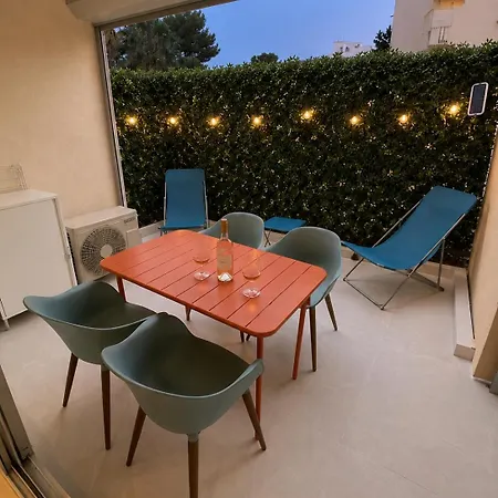 T2 Climatise Avec Terrasse, Port Santa Lucia A 2 Min * Saint-Raphael (Var)